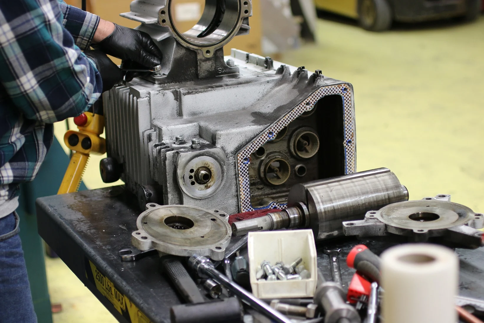 Vacuum Pump and System Repair Services Example of Vacuum Pump Repair Services Offered by Southern Booth and Equipment Florida
